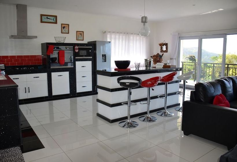 Majatalo The Olive Tree