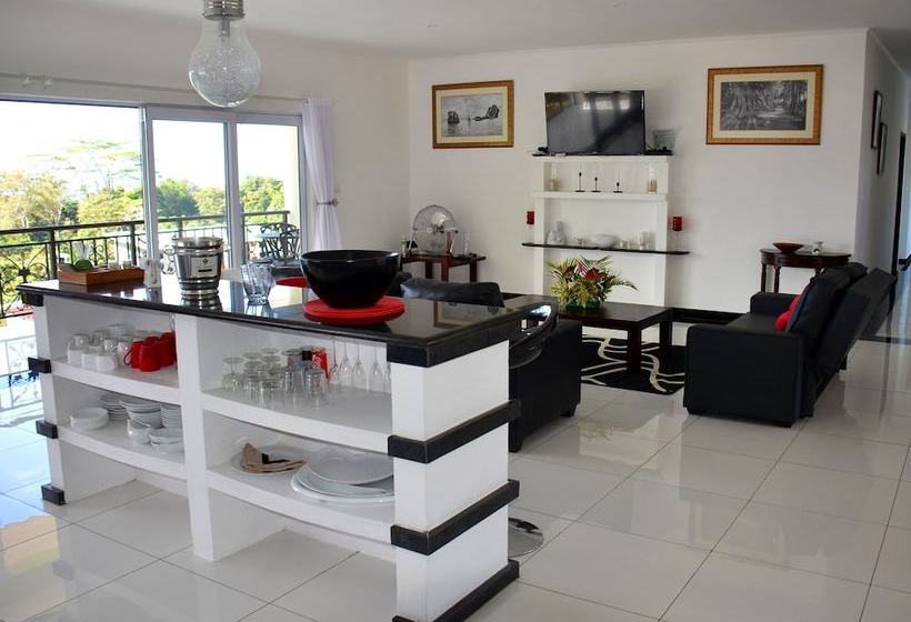 Majatalo The Olive Tree