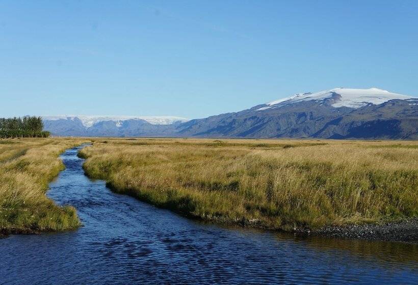 Smáratún Farm Eco Lodges