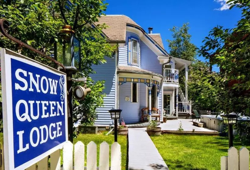 민박 The Snow Queen Lodge