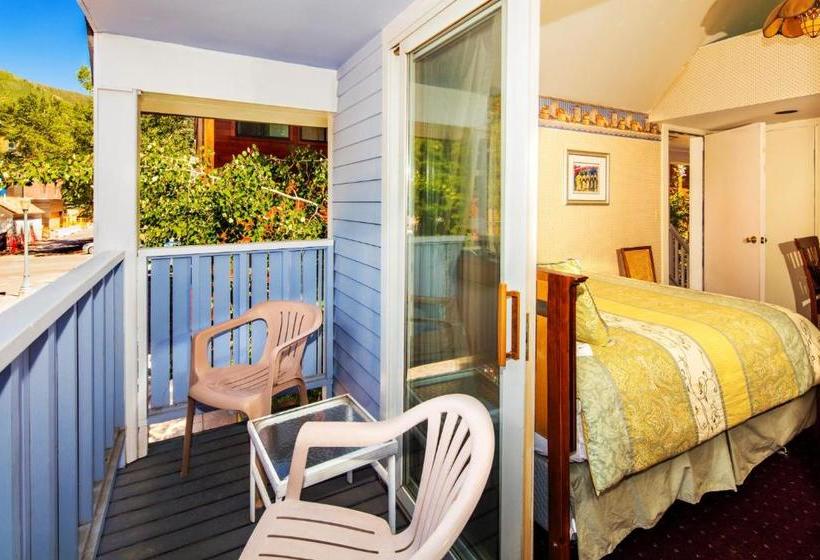 تختخواب و صبحانه The Snow Queen Lodge