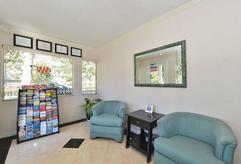 فندق Americas Best Value Inn   Sky Ranch Palo Alto