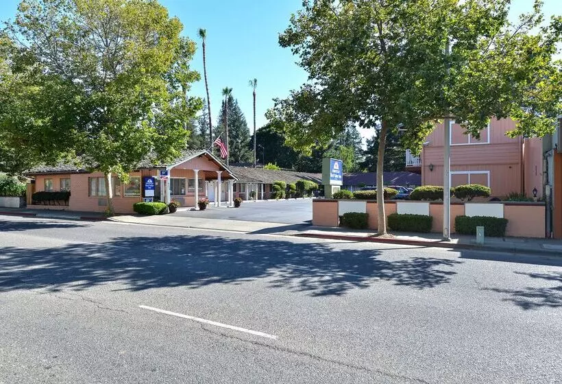 ホテル Americas Best Value Inn   Sky Ranch Palo Alto