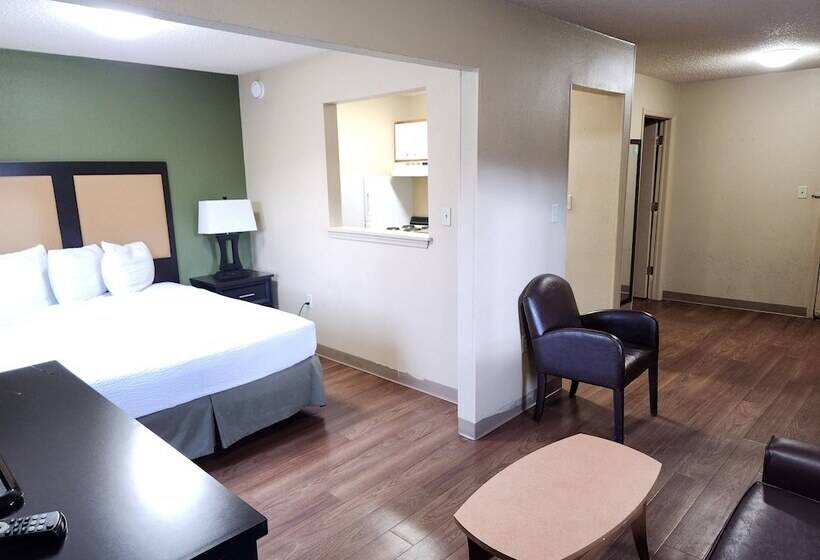 Hotel Suburban Studios Columbus   Dublin