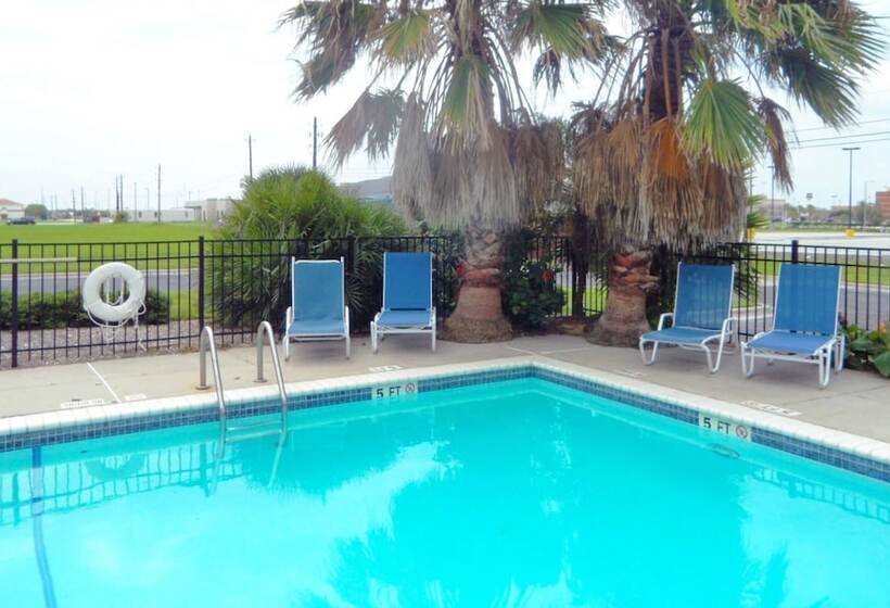 Отель Extended Stay America Suites Corpus Christi Staples