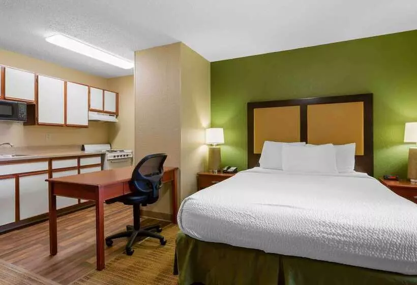 فندق Extended Stay America Suites  Toledo  Maumee