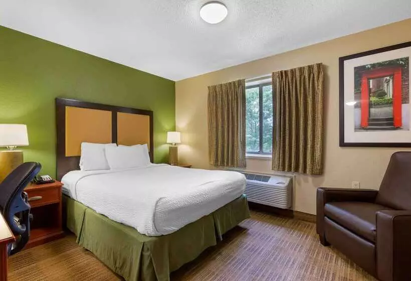 فندق Extended Stay America Suites  Toledo  Maumee