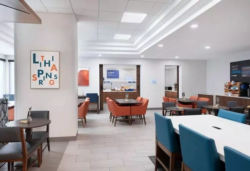 酒店 Holiday Inn Express Atlanta West   Theme Park Area, An Ihg