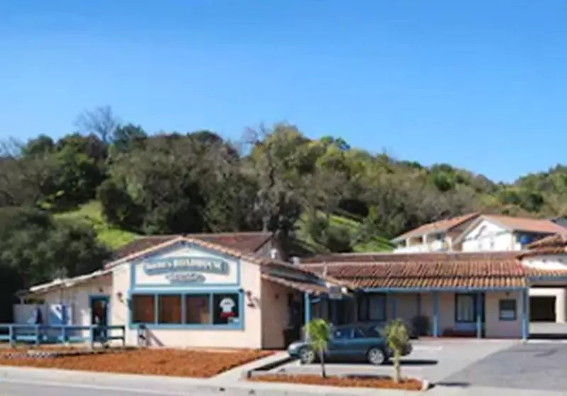 酒店 Marinwood Inn & Suites