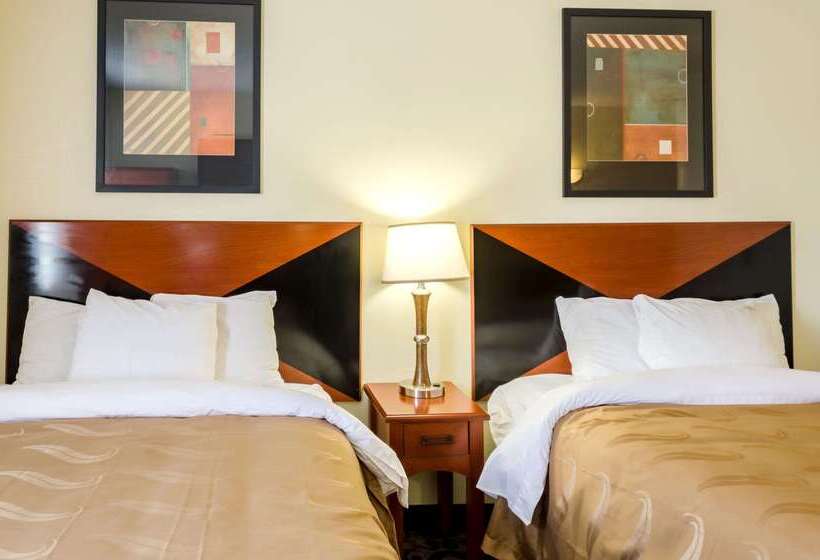 فندق Quality Inn Meridian