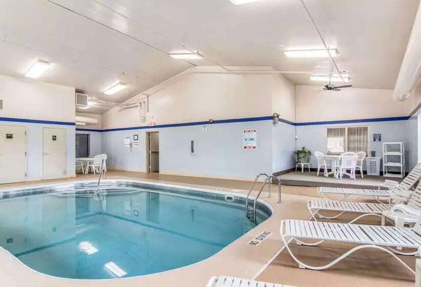 호텔 Sleep Inn Austintown Youngstown, West