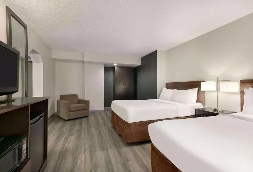 호텔 Sleep Inn & Suites Near Halifax Regional Medical Center