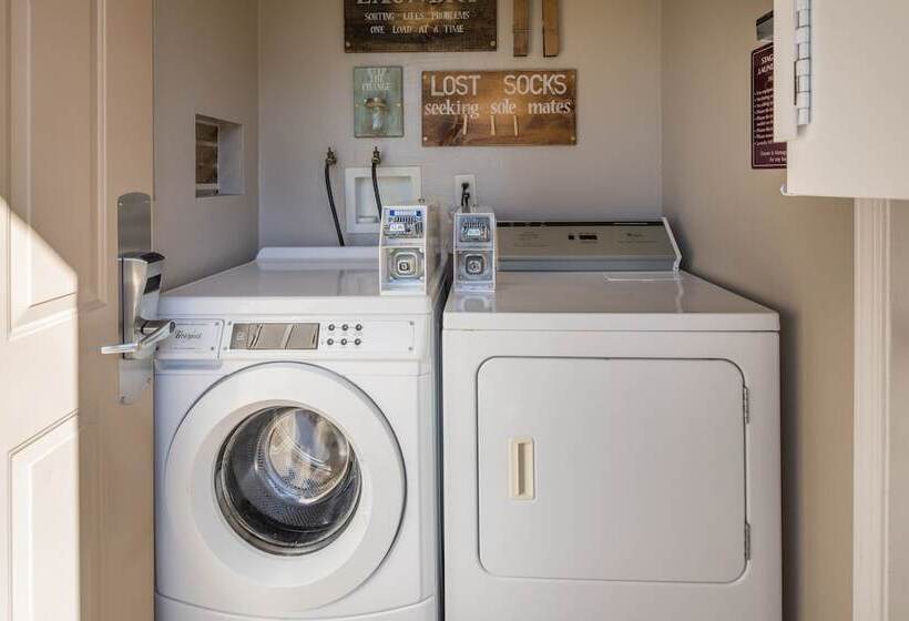 هتل Stage Coach Lodge