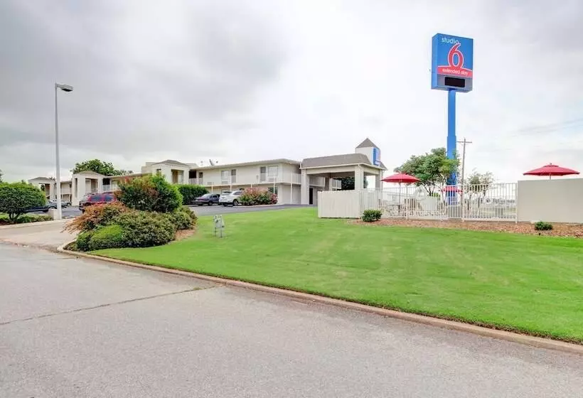 فندق Studio 6 Midwest City, Ok   Oklahoma City