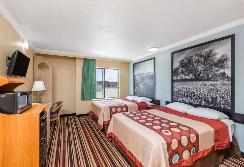 בית מלון כפרי Super 8 By Wyndham Midland