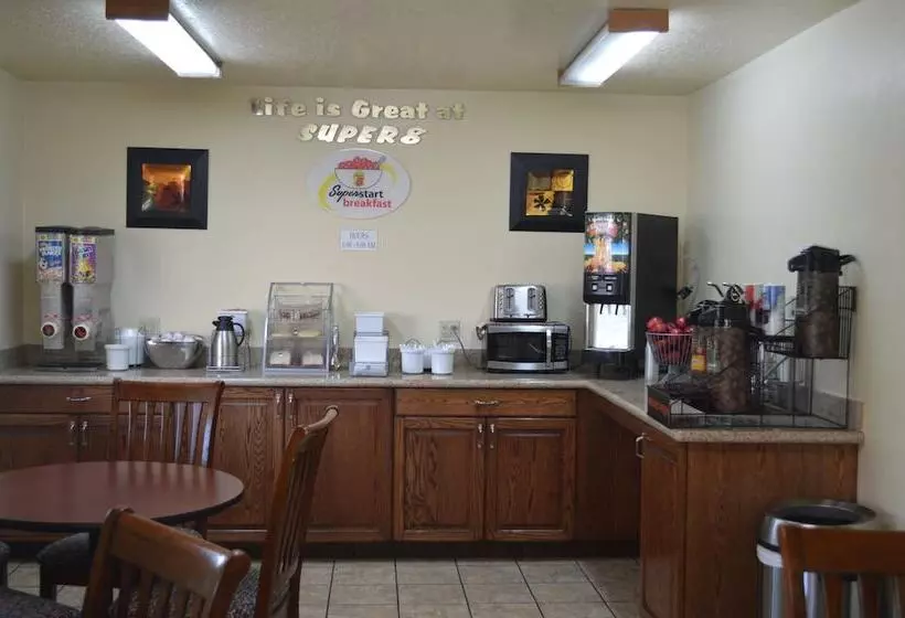 Hotel Super 8 By Wyndham St. George Ut