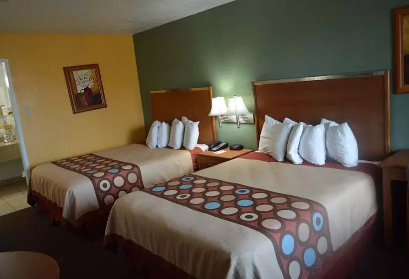 Hotel Super 8 By Wyndham St. George Ut