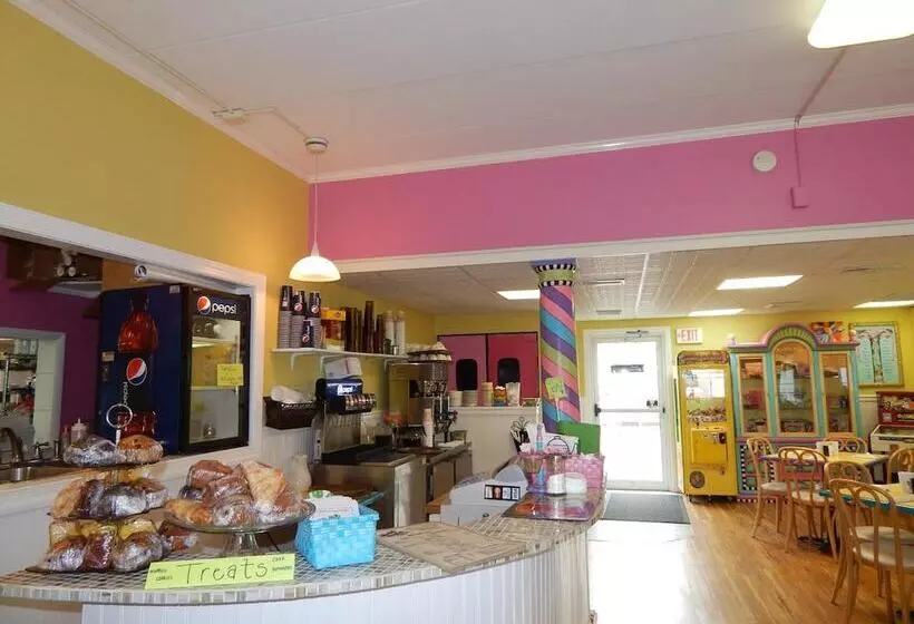 مُتل The Spinnaker