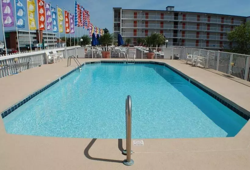 مُتل The Spinnaker