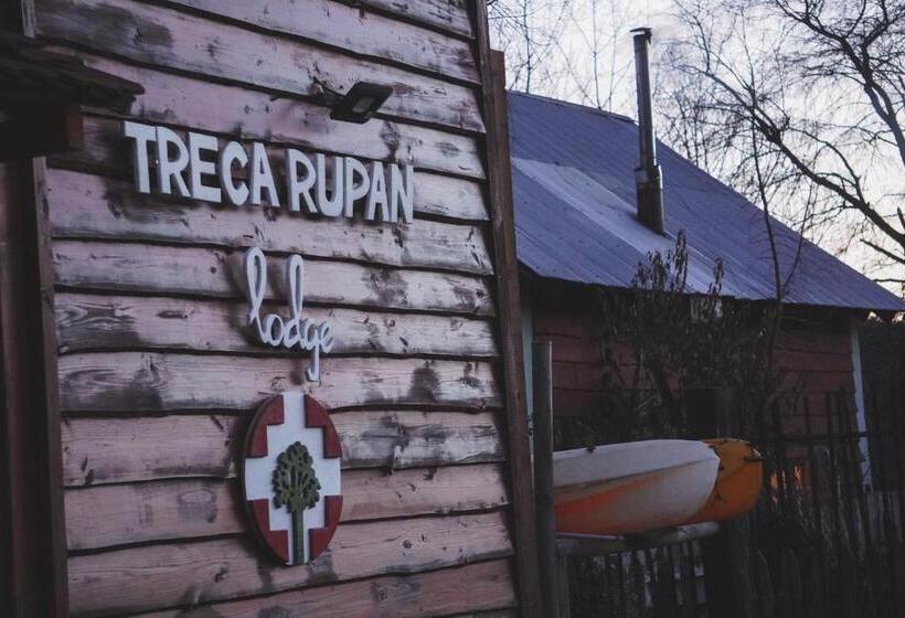 בית מלון כפרי Treca Rupan Lodge