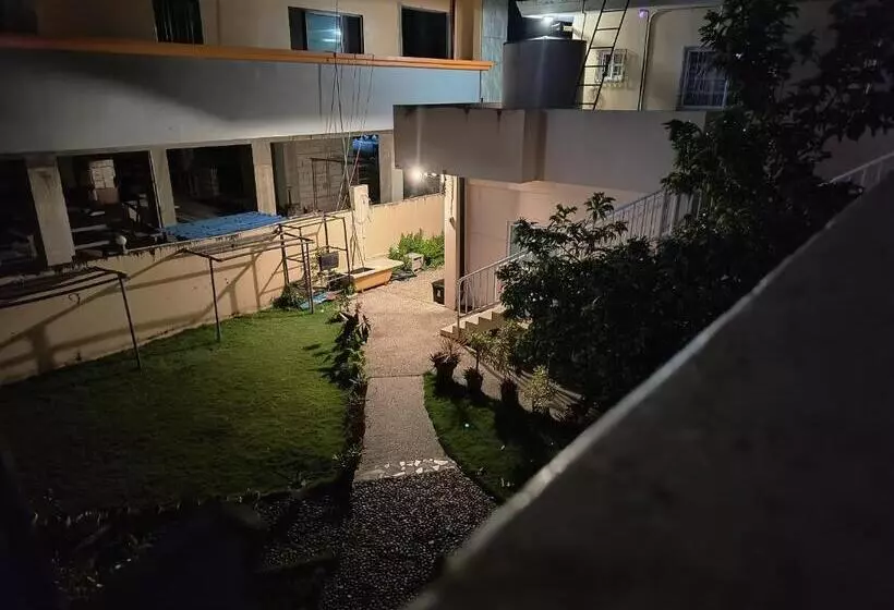 پانسیون Oh My House