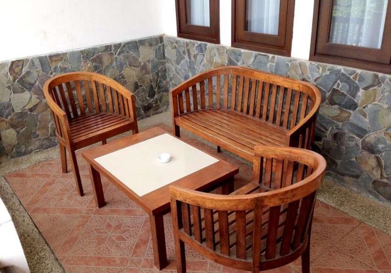 Szálloda Laut Biru Resort