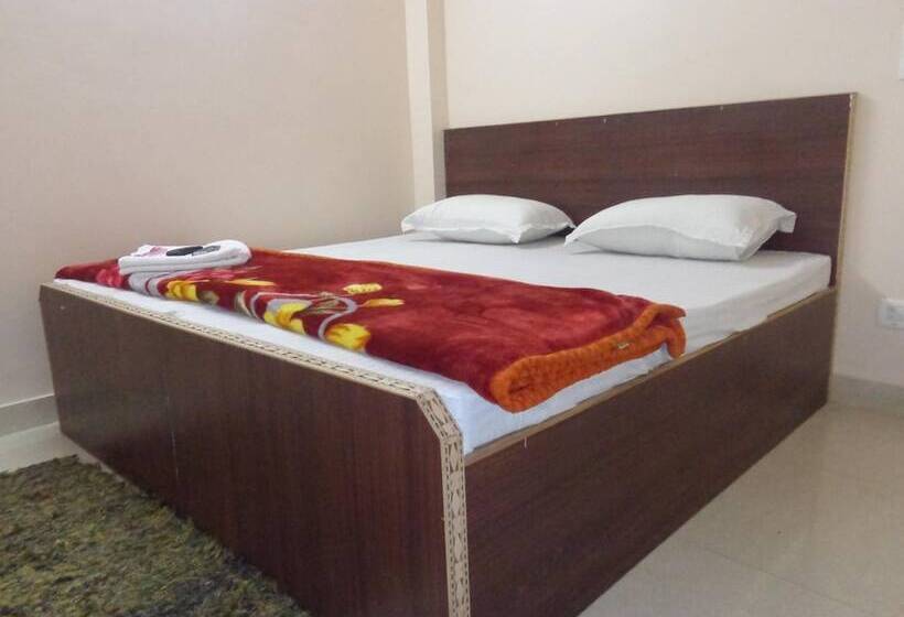 پانسیون Sri Sai Inn