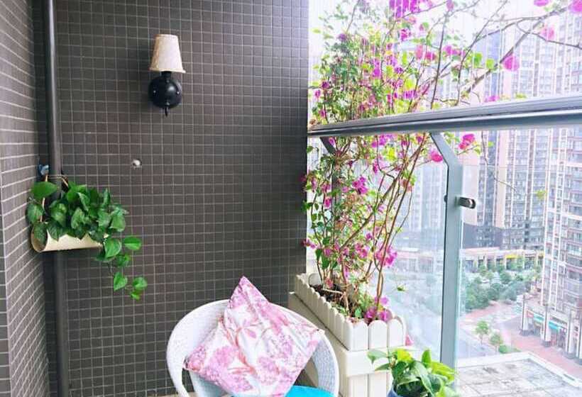 酒店 Chengdu Charm City