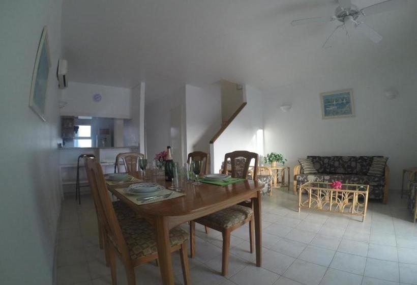 تختخواب و صبحانه Guesthouse Antigua Chiama Italia