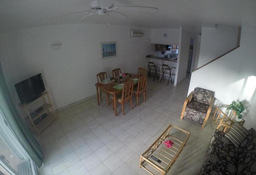 تختخواب و صبحانه Guesthouse Antigua Chiama Italia