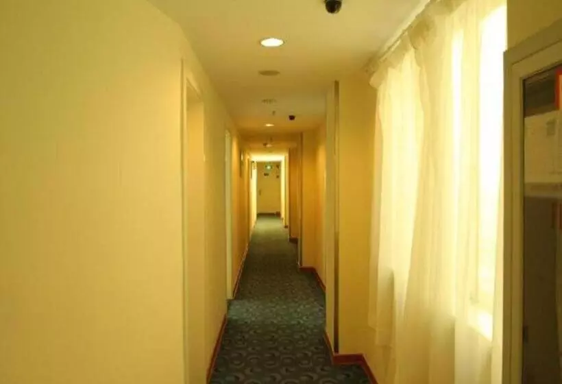 ホテル 7 Days Inn Shanghai Lujiazui Shimao Binjiang Garden