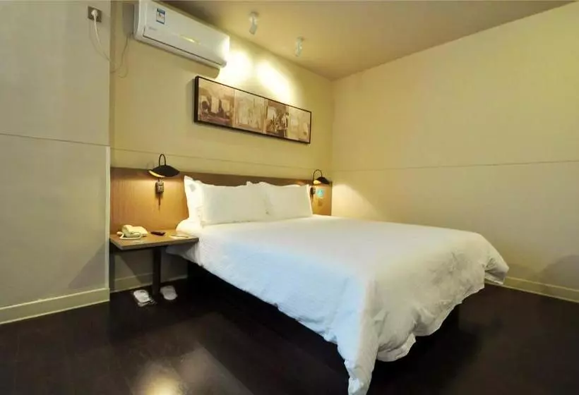 Hotelli Jinjiang Inn Pinshang Tianjin Dongli Development Area Branch