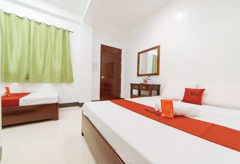 בית מלון כפרי Reddoorz @ Bonifacio Extn Baler