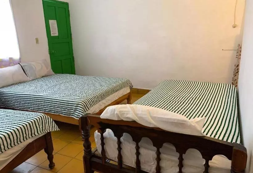 Hotelli Oyo  Las Palmas Cuyutlan