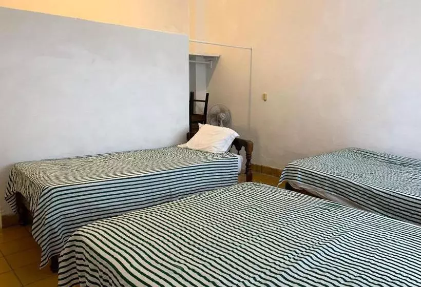 Hotelli Oyo  Las Palmas Cuyutlan