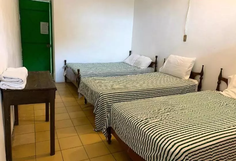 Hotelli Oyo  Las Palmas Cuyutlan