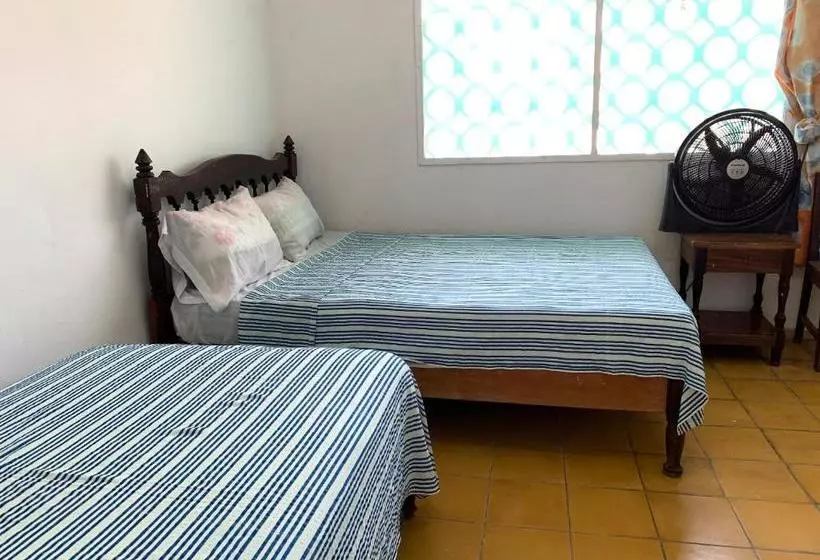 Hotelli Oyo  Las Palmas Cuyutlan