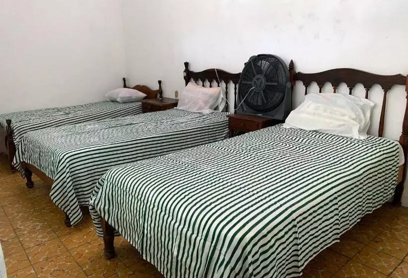 Hotelli Oyo  Las Palmas Cuyutlan