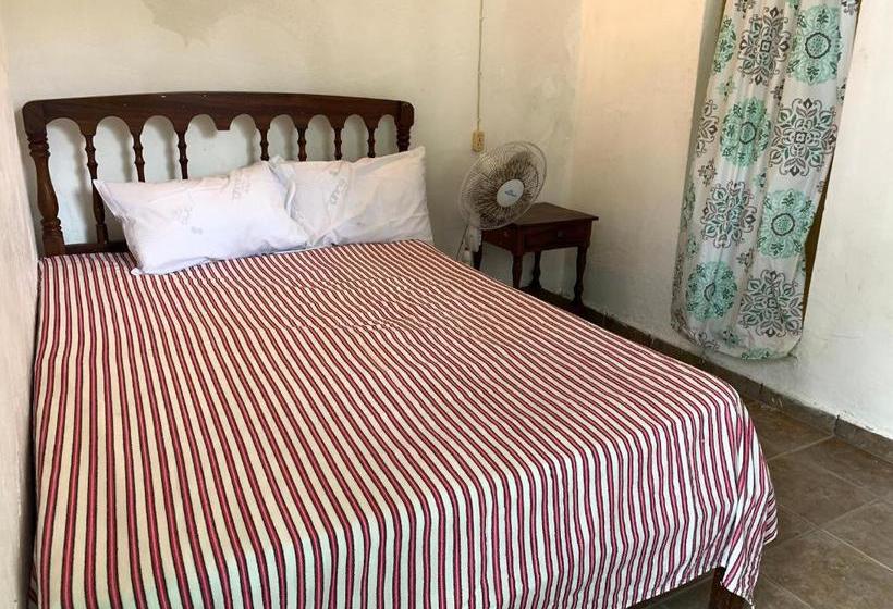 فندق Oyo  Las Palmas Cuyutlan