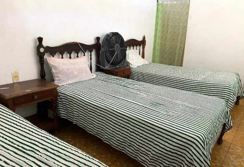 Hotelli Oyo  Las Palmas Cuyutlan