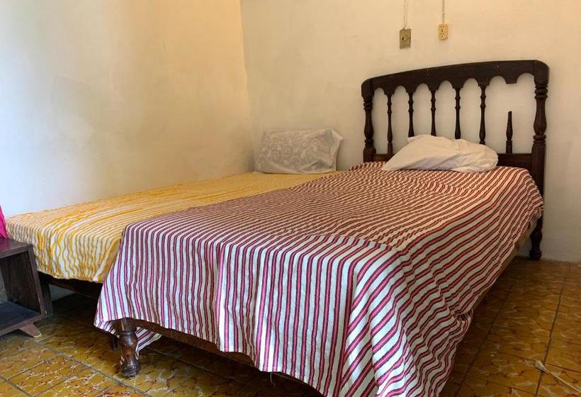 فندق Oyo  Las Palmas Cuyutlan