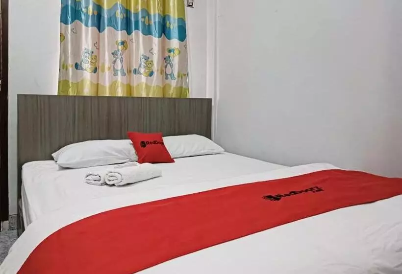 Hotelli Reddoorz Syariah At Jalan Doktor Warsito Lampung