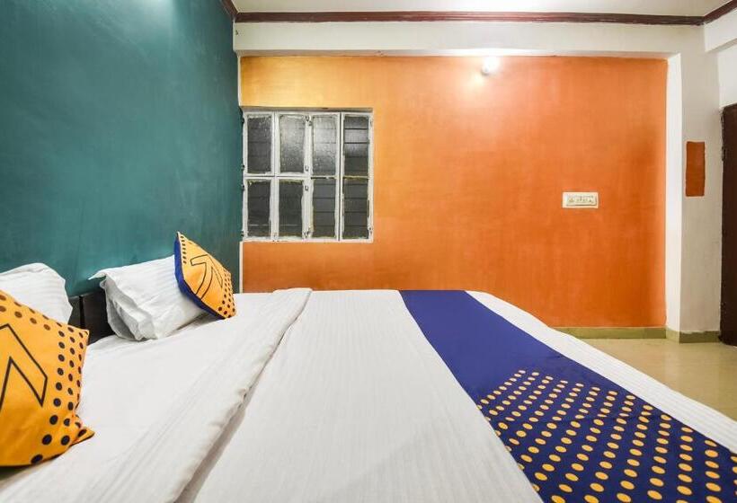 호텔 Spot On Sunshine