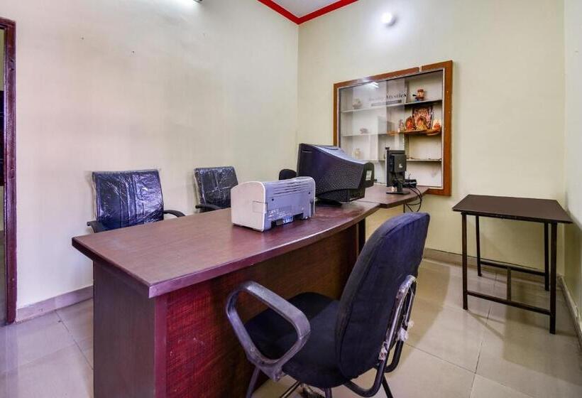 호텔 Spot On Sunshine