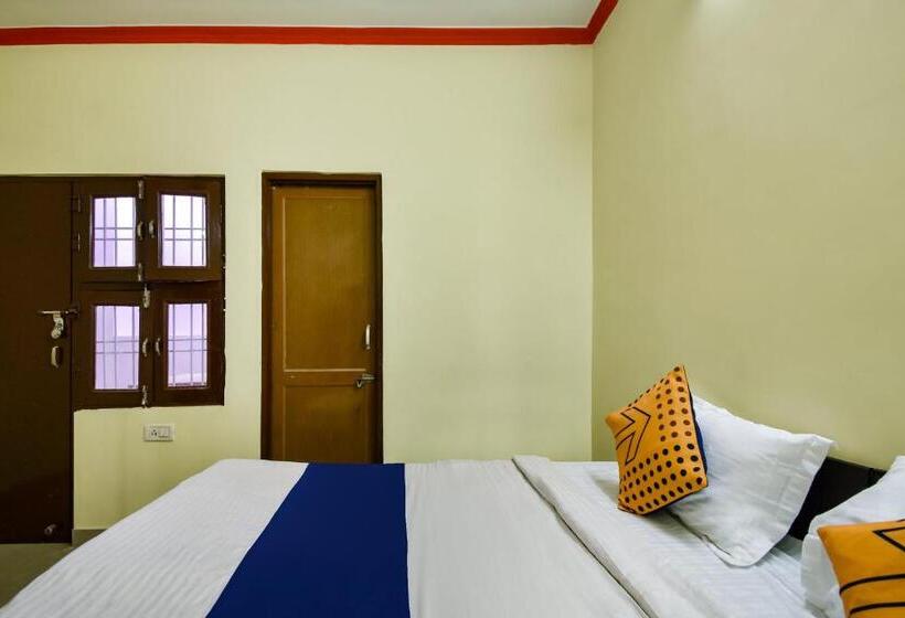 호텔 Spot On Sunshine