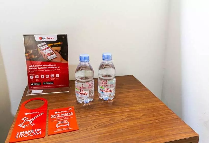 Majatalo Reddoorz @ Urip Sumoharjo Solo