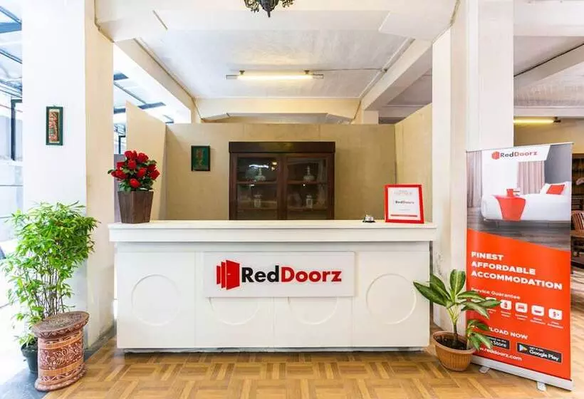 Majatalo Reddoorz @ Urip Sumoharjo Solo