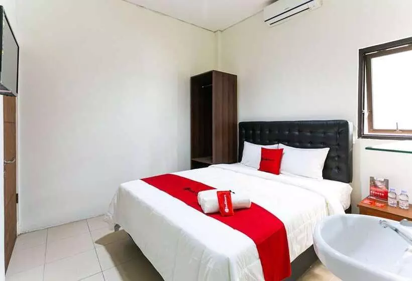 Majatalo Reddoorz @ Urip Sumoharjo Solo