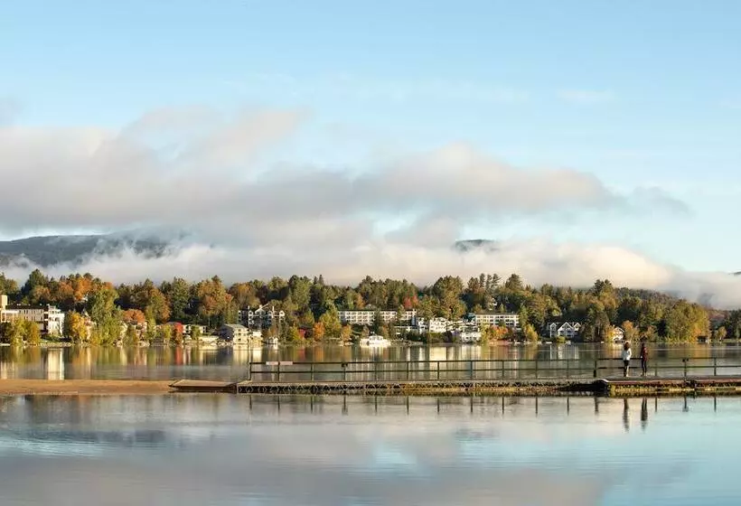 Hotelli Lake Placid Inn Boutique