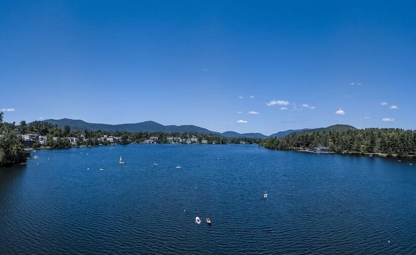 Отель Lake Placid Inn Boutique